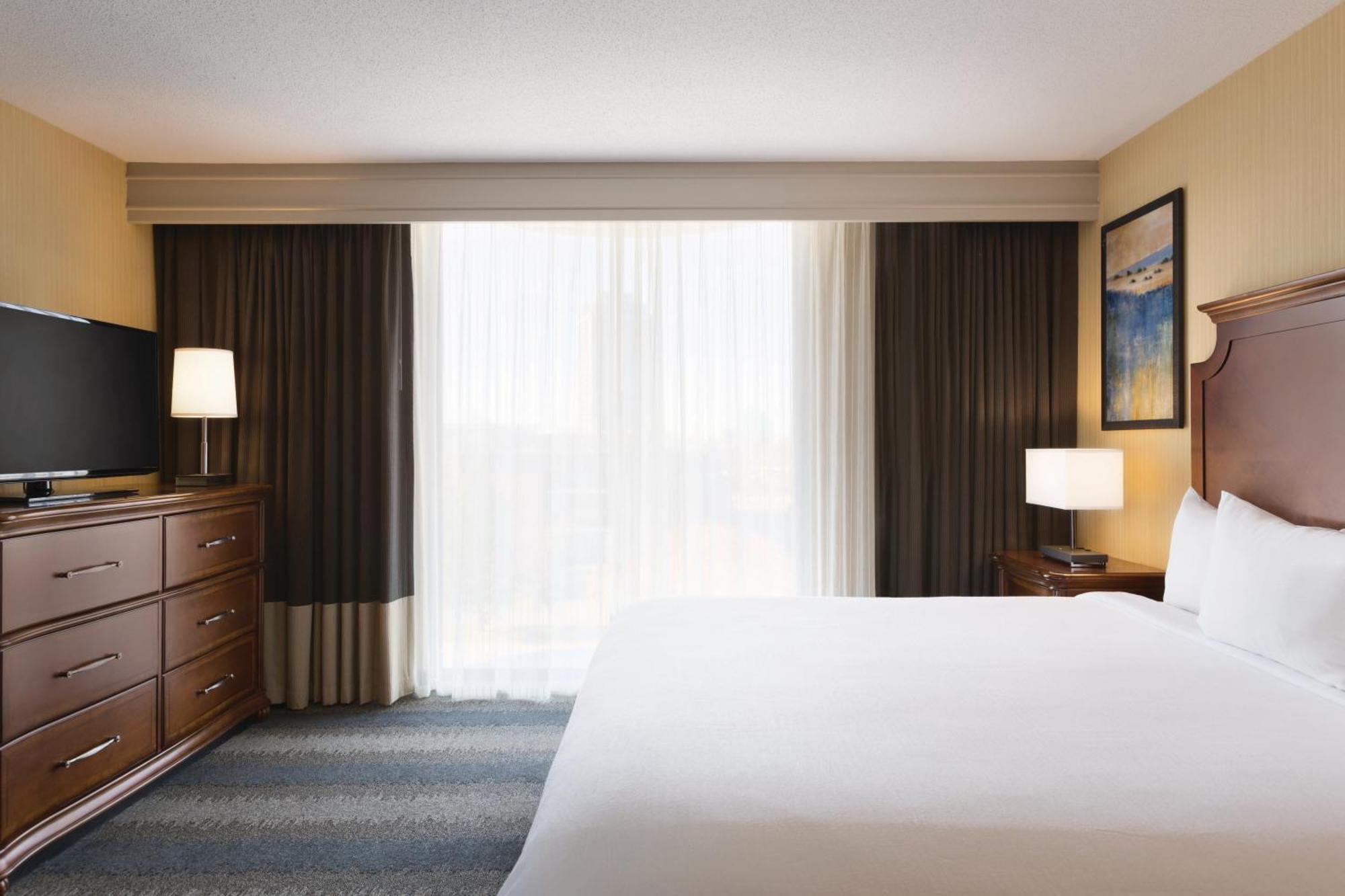 Embassy Suites By Hilton Bloomington/Minneapolis Buitenkant foto